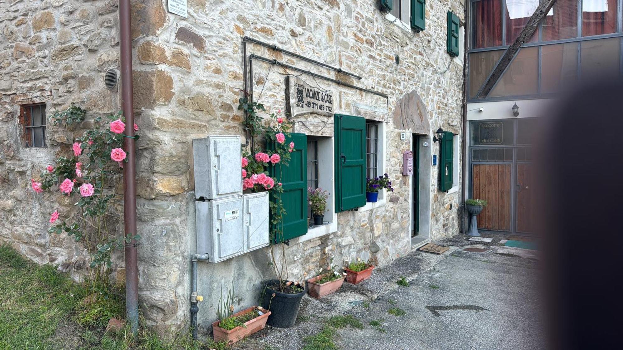 La Corte Dei Celti San Benedetto Del Querceto Exterior photo